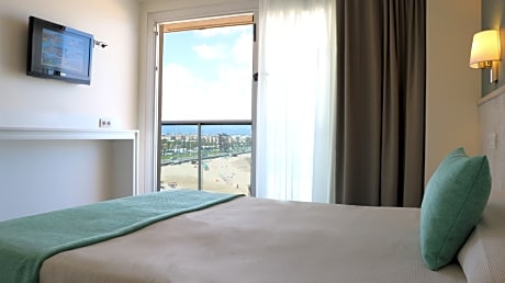 STANDARD ROOM 1 ADULT + 2 CHILDREN