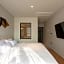Hound Hotel Changwon - Jinhae Yongwon