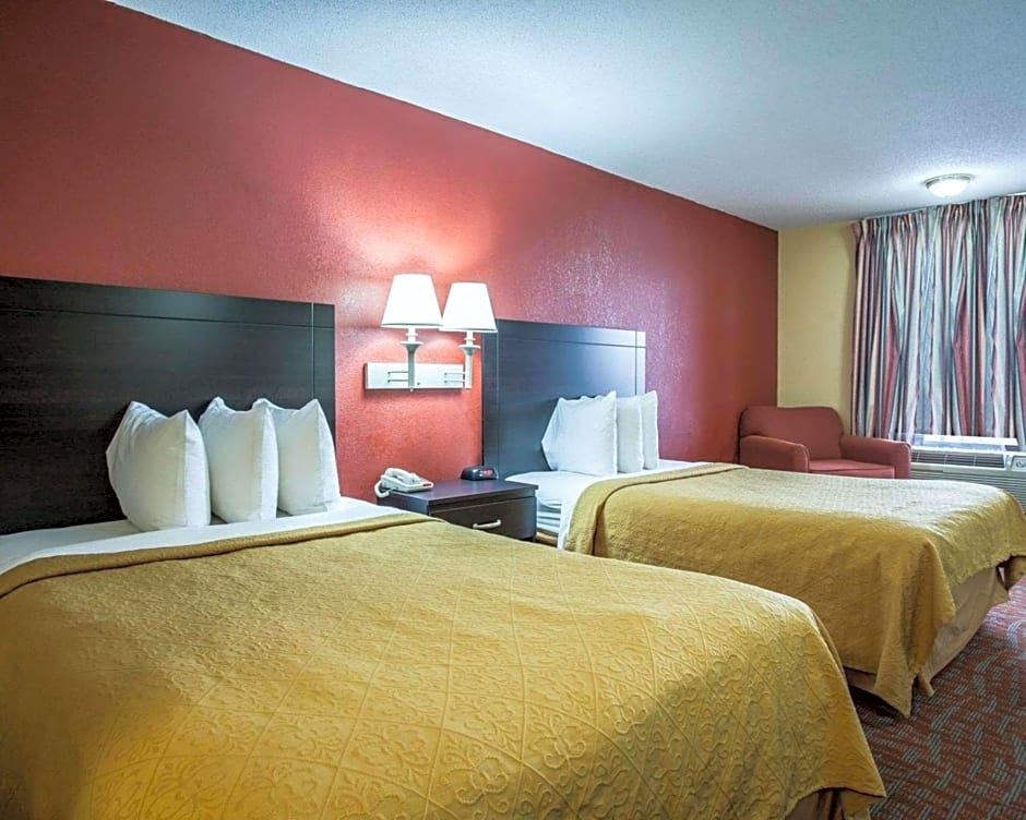Quality Inn & Suites Monroe