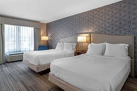 Queen Room with Two Queen Beds - Non-Smoking