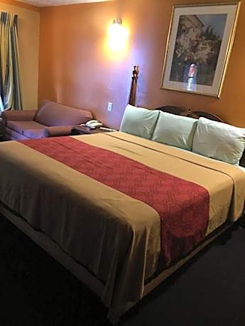 Budget Inn and Suites