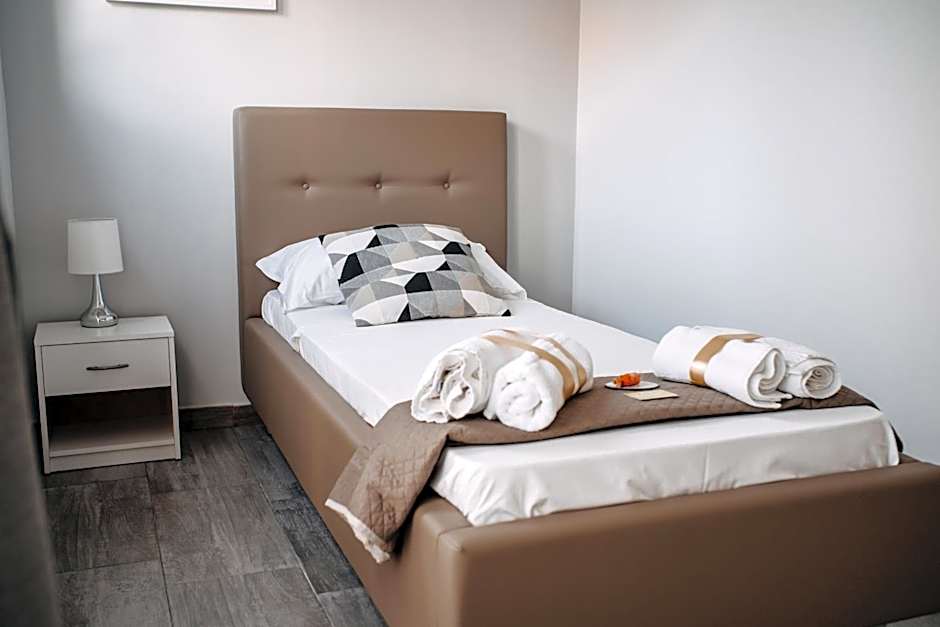 B&B Stramondo