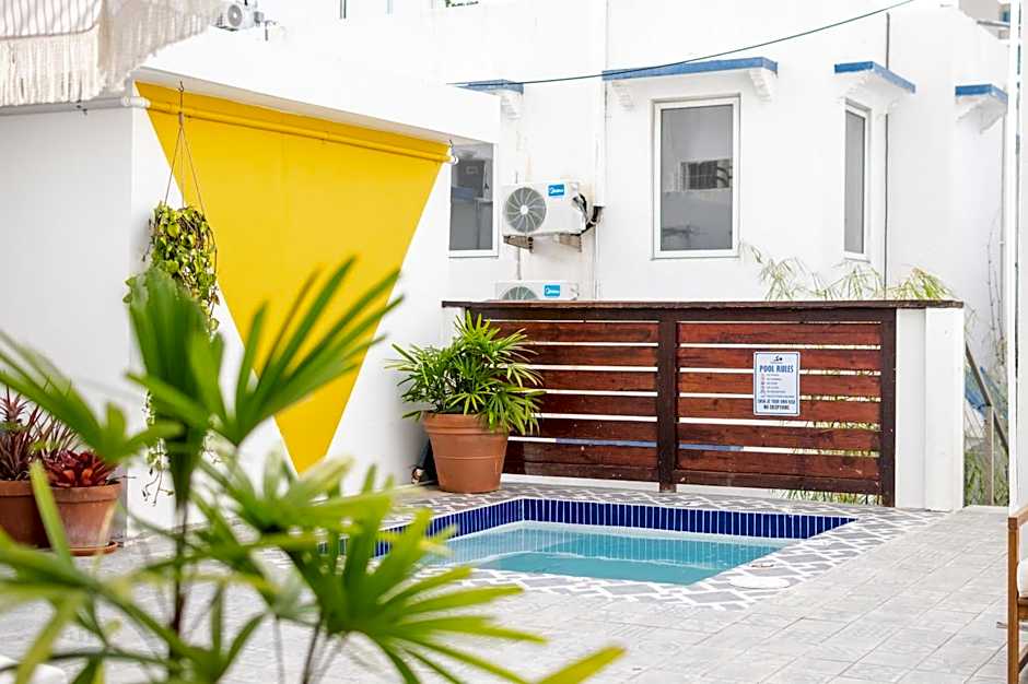 La Mona Loiza Apartment Complex by Stay with Bear