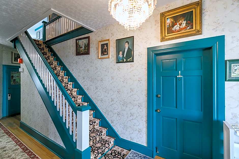 Prince Street Suites