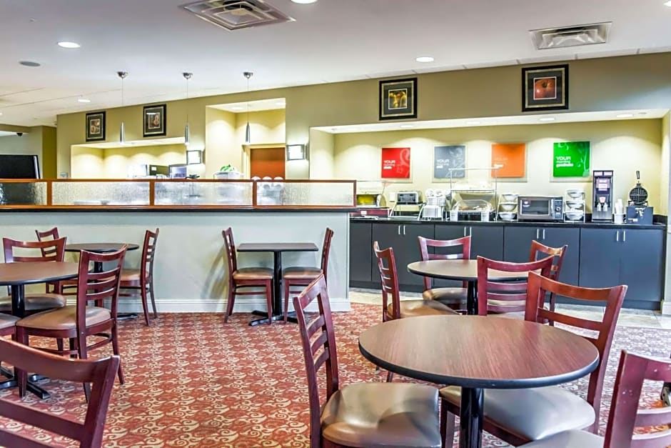 Comfort Suites Palm Bay - Melbourne