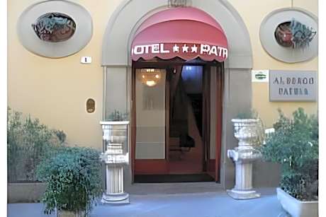 Hotel Patria