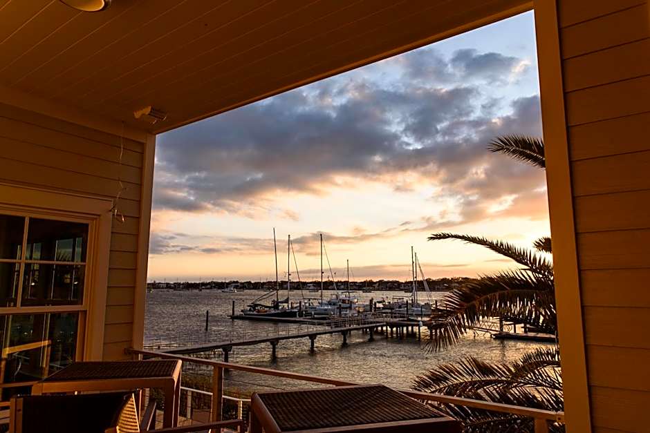 Marker 8 Hotel and Marina