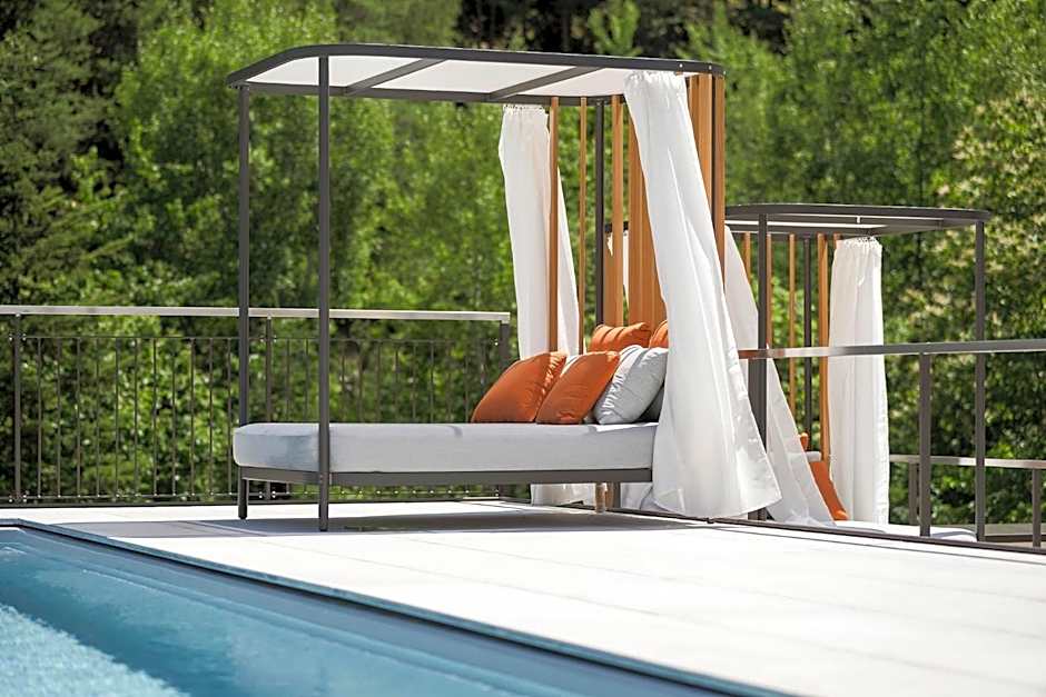 Ramilia Family Apartments Restaurant & Pizzeria