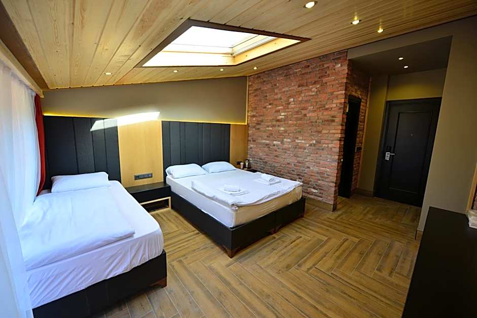 Inanlar Deluxe Hotel & Bungalow
