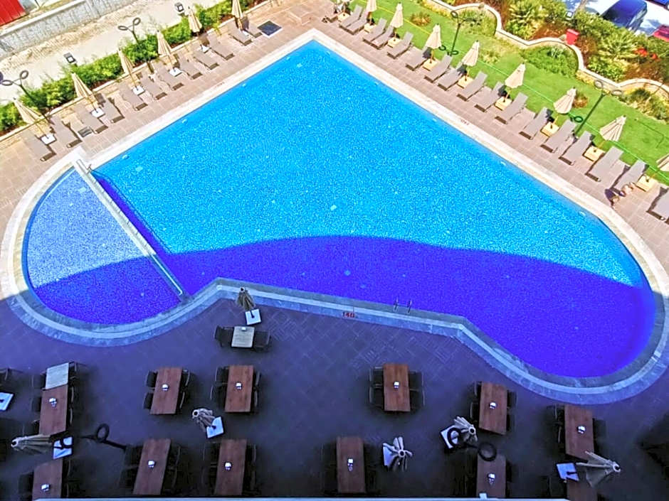 Seven For Life Thermal Hotel