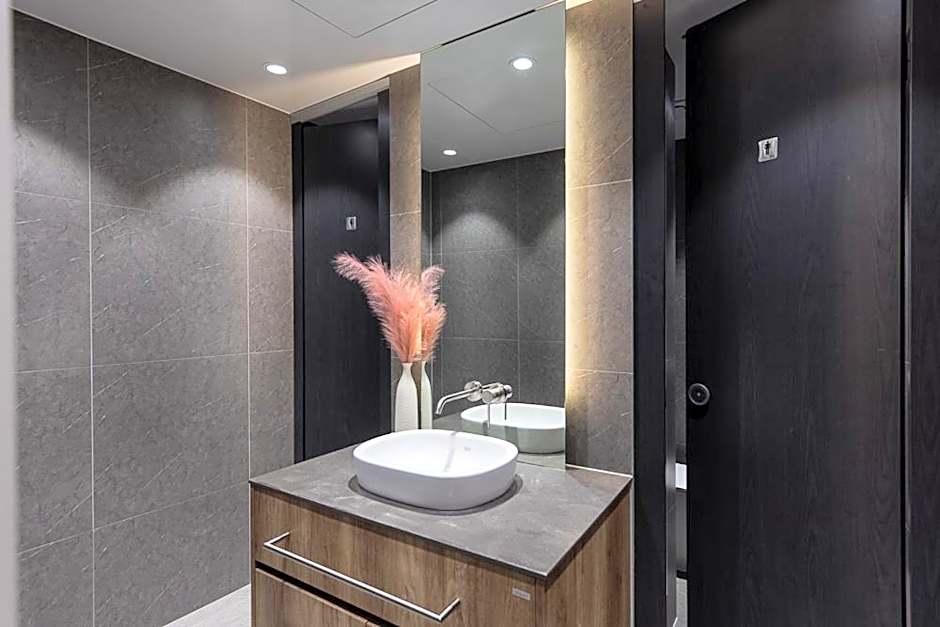 Meomulda Ga Gwangan Poolvilla