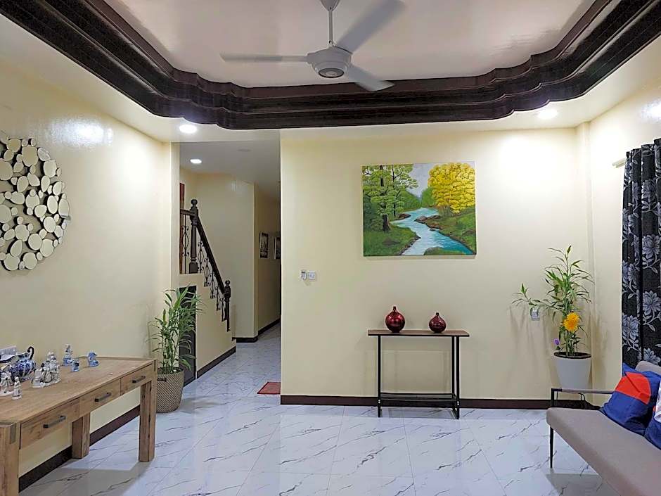 T&J Guest House