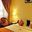 Royal Hotel