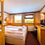 Fortuna Boat Hotel
