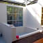Young Chi Ku Hot Spring B&B