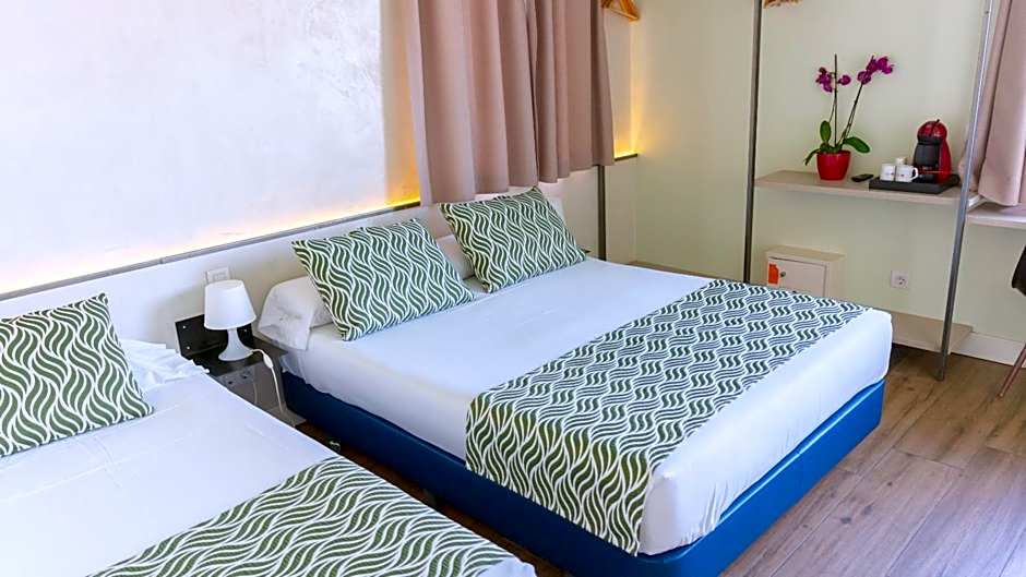 Hostal Charlotte-Gran Vía