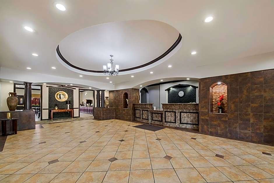 SureStay Plus Hotel by Best Western San Antonio SeaWorld