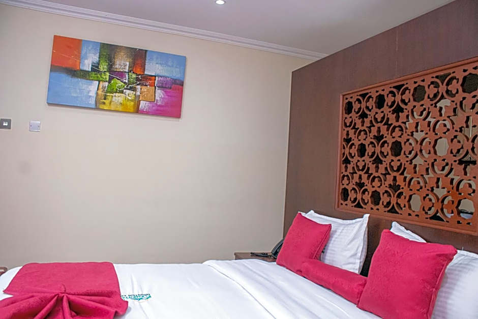 Lake Elementaita Mountain Lodge