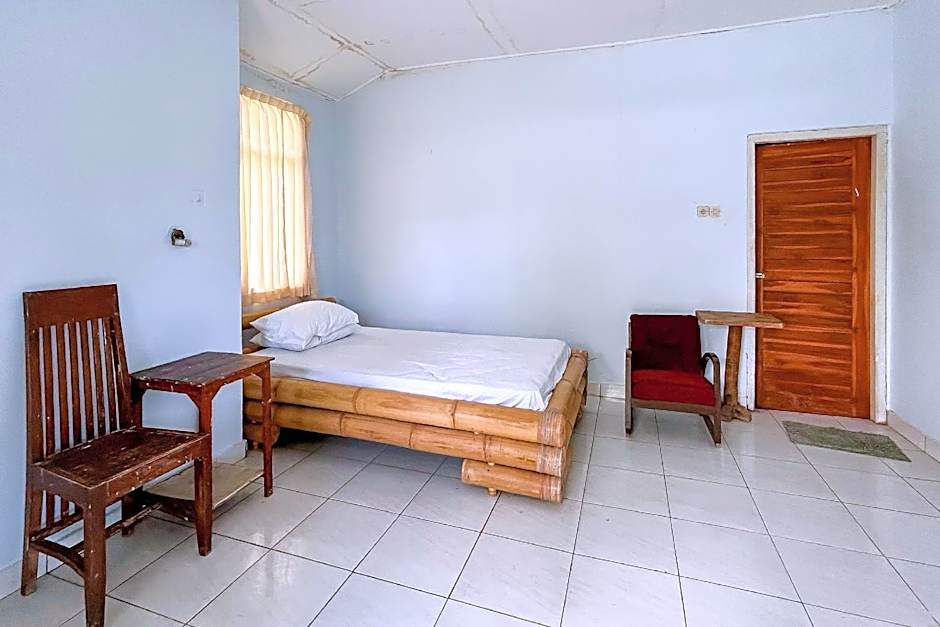 Hepi Bungalow Lovina Mitra RedDoorz