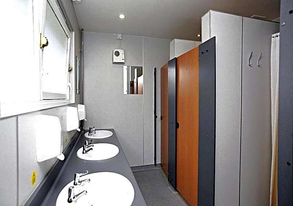 Photo 1 of 2 of Triple Room with Shared Bathroom