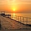 Les Palmiers Beach Boutique Hotel & Luxury Apartments
