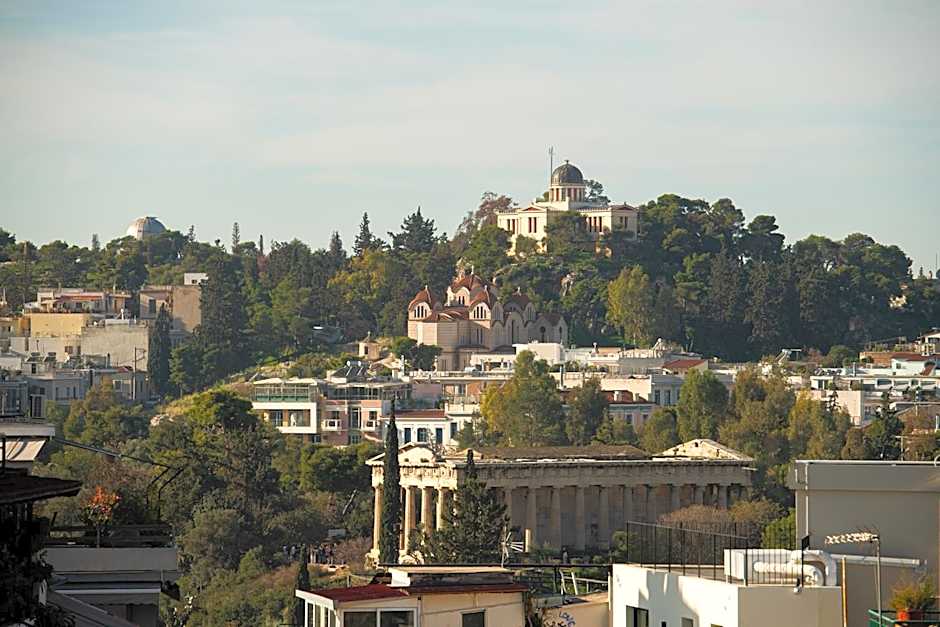 Urban Nest - Suites & Apartments