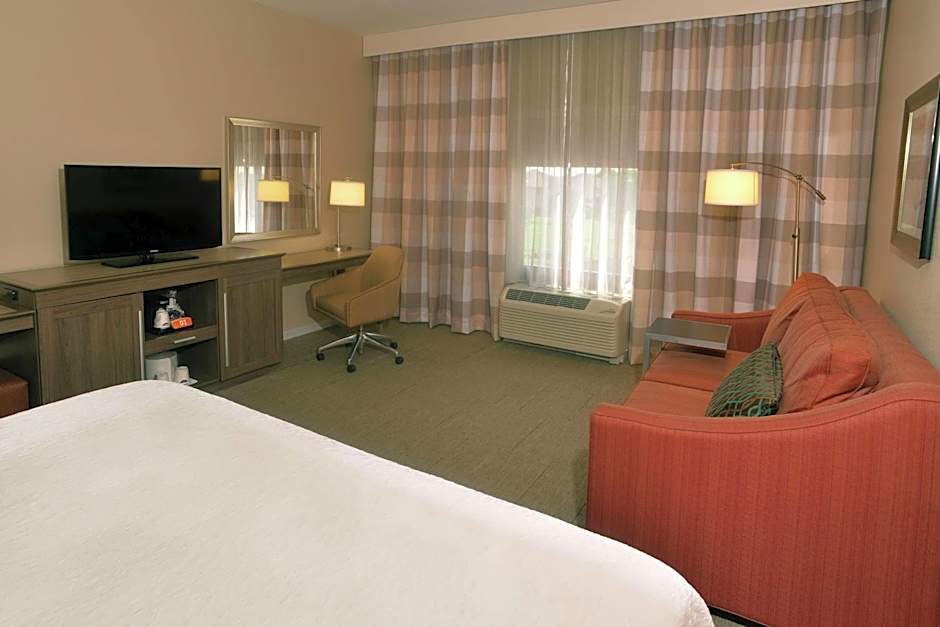 Hampton Inn By Hilton Springfield-Southeast