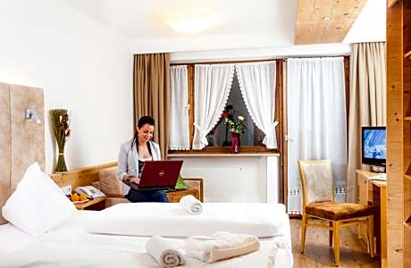 Comfort Double Room with Balcony and Panoramic View