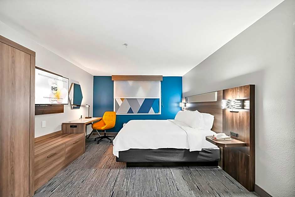 Holiday Inn Express Palestine By IHG