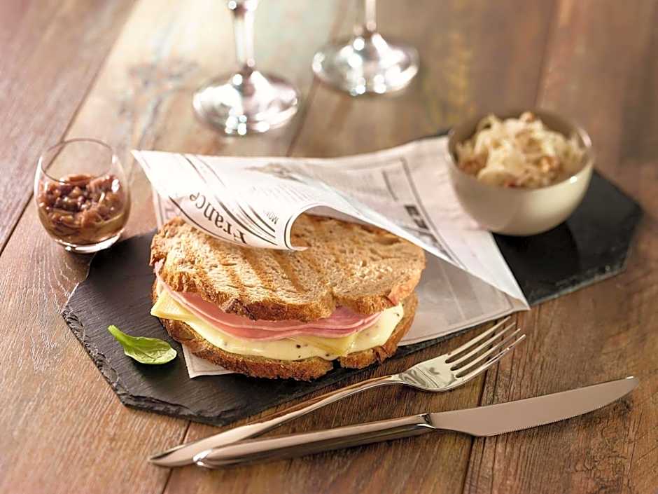 ibis Nantes Centre Gare Sud