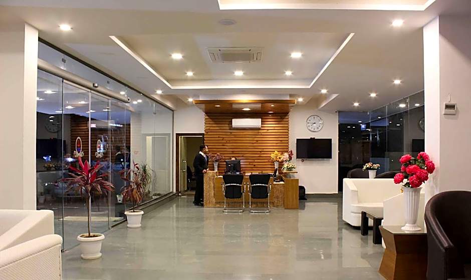 Zone Connect by the Park Katra