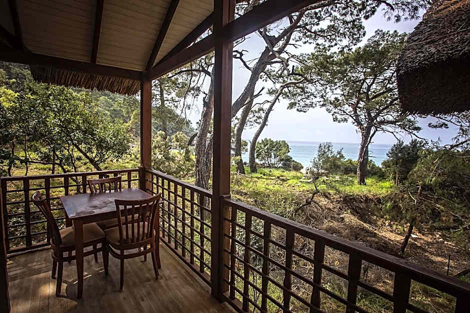 Sea Valley Lodge