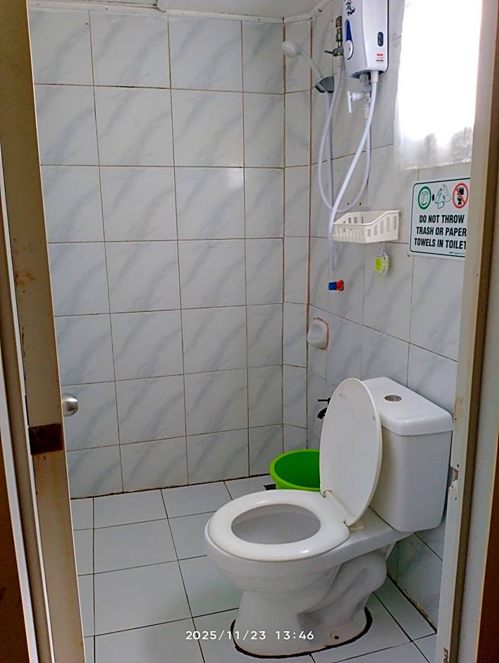 Lola Flor's Guest House