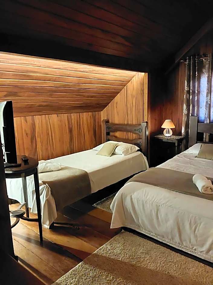 Villa Lemos Antiga Casa Vivenda Da Lua