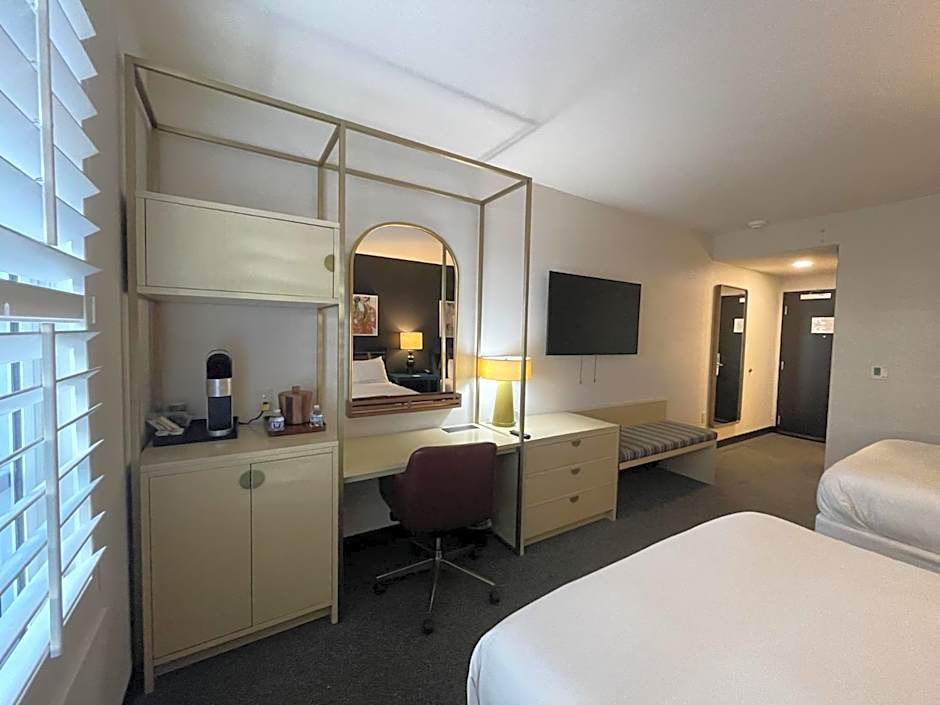 The Haywood El Dorado, Tapestry Collection by Hilton