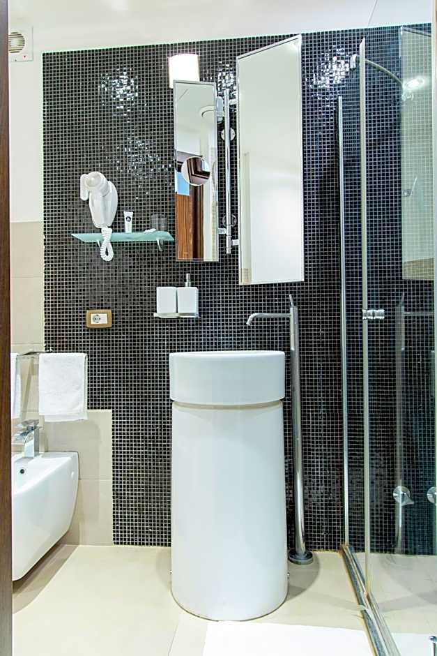 Marina 10 Design Hotel & SPA