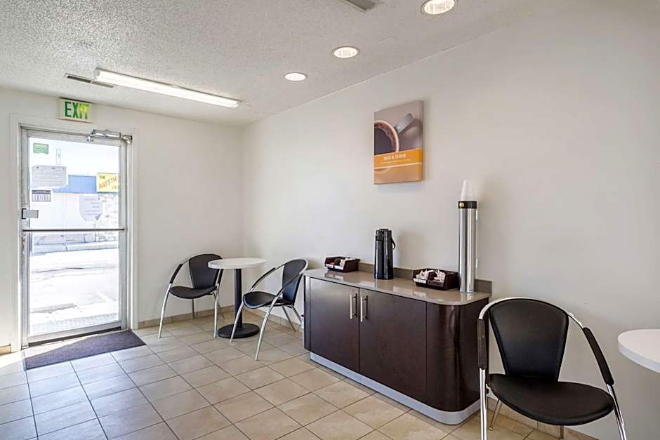 Hotel 465 By Regency