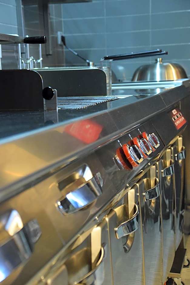 ibis Saint-Denis Stade Ouest