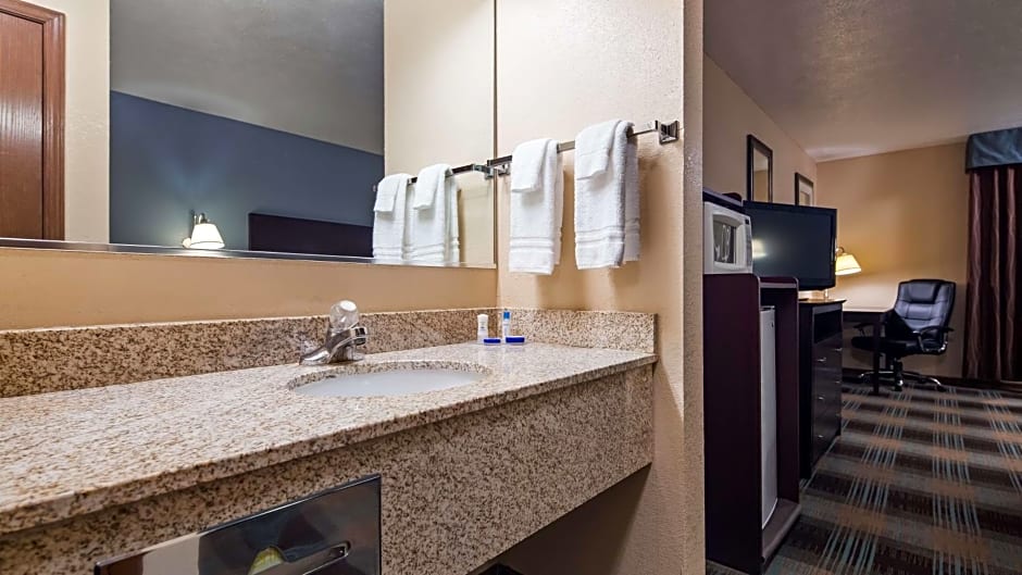 Best Western Regency Inn