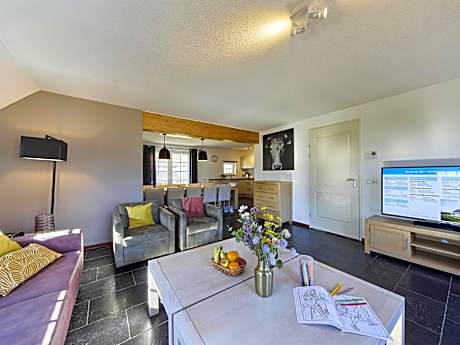 Farmhouse in Limburg near Maasplassen