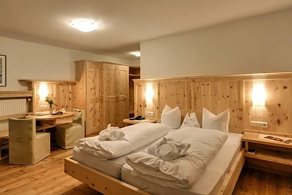 Photo 1 of 5 of Superior 1 Double Bed or 2 Beds, Mountain View