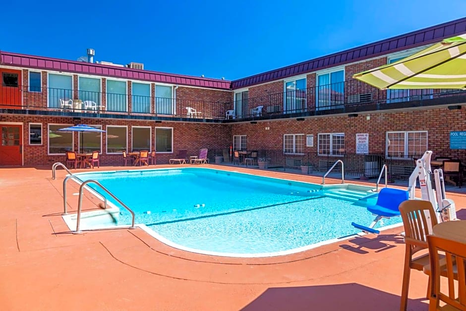 Quality Inn and Suites Lincoln