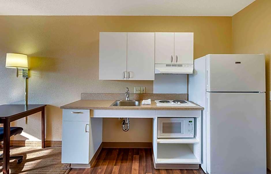 Extended Stay America Suites - Chicago - Vernon Hills - Lake Forest