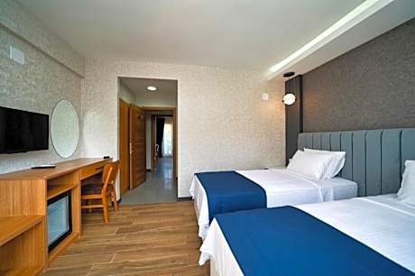 Twin Room with Garden View