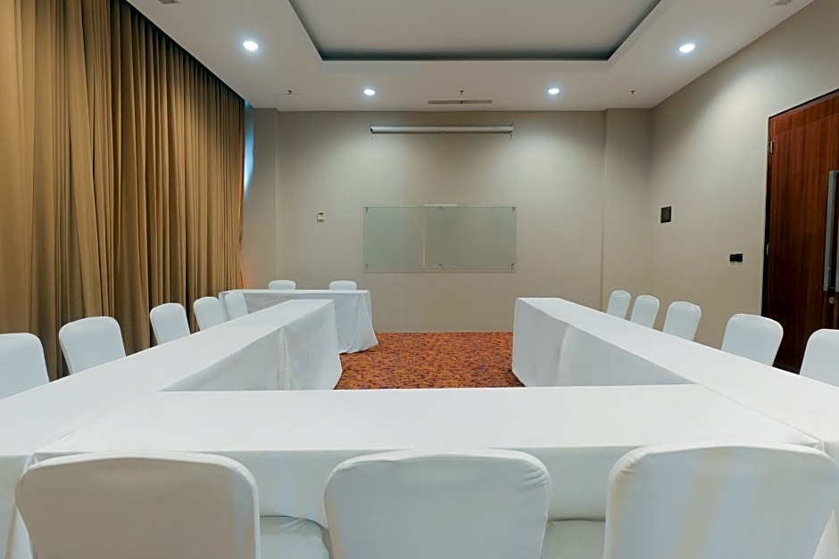 The Capital Hotel Surabaya