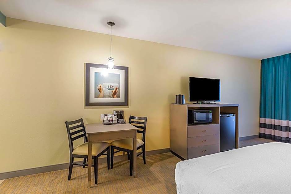 Marina Bay Hotel & Suites, Ascend Hotel Collection
