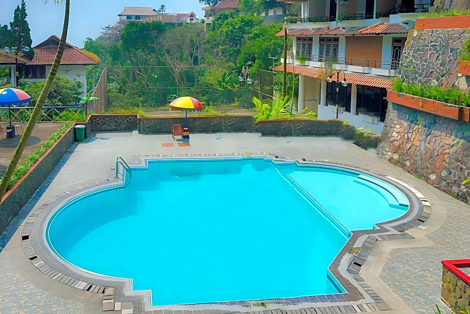 Royal Hotel and Convention Tretes