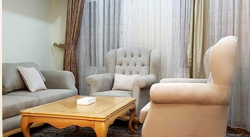 Muscat Plaza Hotel