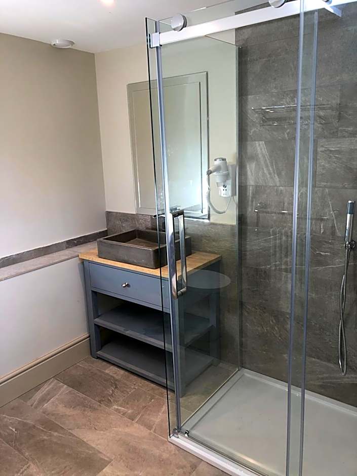 The Peppermill Town house Hotel & Restaurant