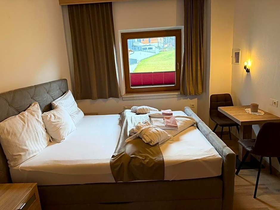 Hotel Alpenhof***